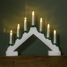 Premier Battery Operated 7 LED Wooden Candlebridge