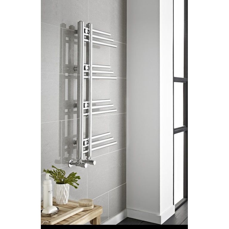 New York Design Radiator 500mm x 900mm - Chrome