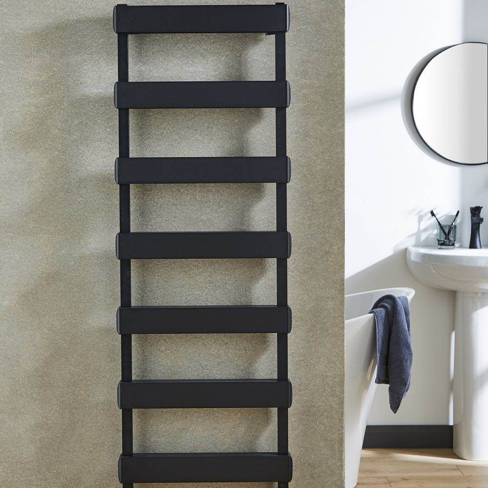 Banff 1200 x 500mm Black Aluminium Heated Towel Rail