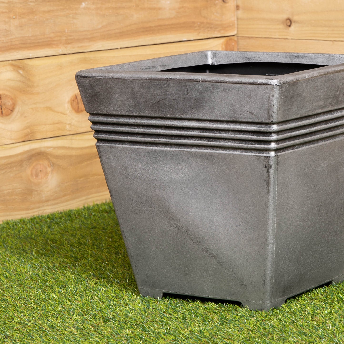 Sankey Milano Square Planter 32cm Pewter