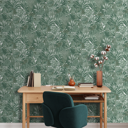 Muriva Lush Forest Green Wallpaper (205502)