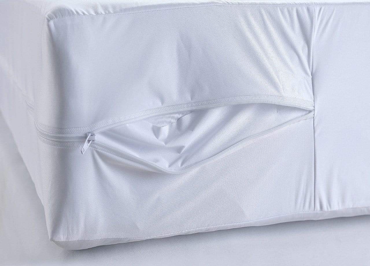Waterproof Anti Bed Bug Mattress Protector Extra Deep Hypoallergenic Dust Mite Barrier Zipper Encaser by OLIVIA ROCCO